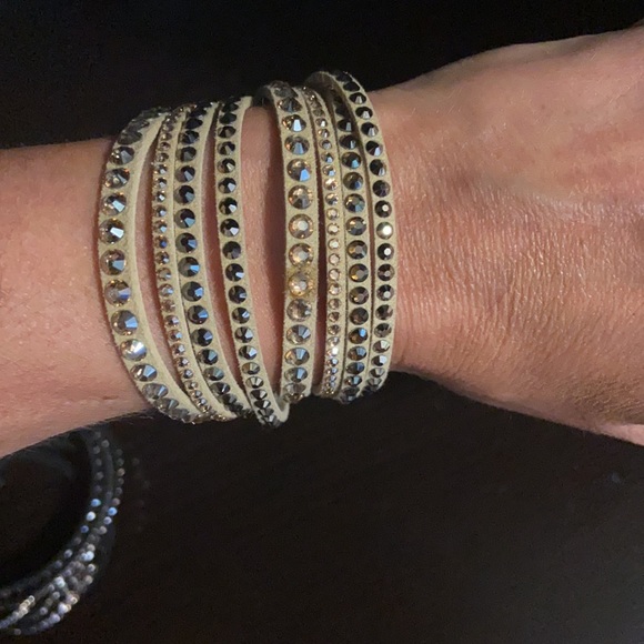 Swarovski bracelets. - Picture 2 of 4